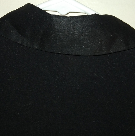 BEBE Cold shoulder tuxedo style bodysuit. - Picture 5 of 6